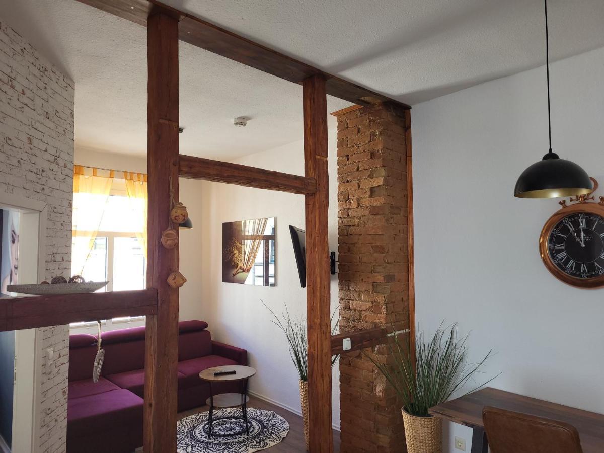 Apartamento Wohnen Mit Vintage-Flair Schwerin  Exterior foto