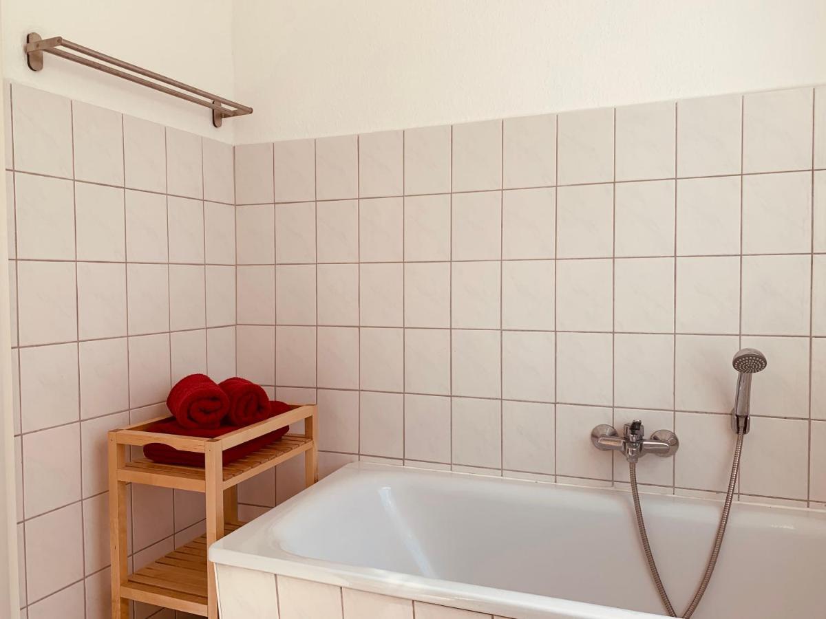 Apartamento Wohnen Mit Vintage-Flair Schwerin  Exterior foto