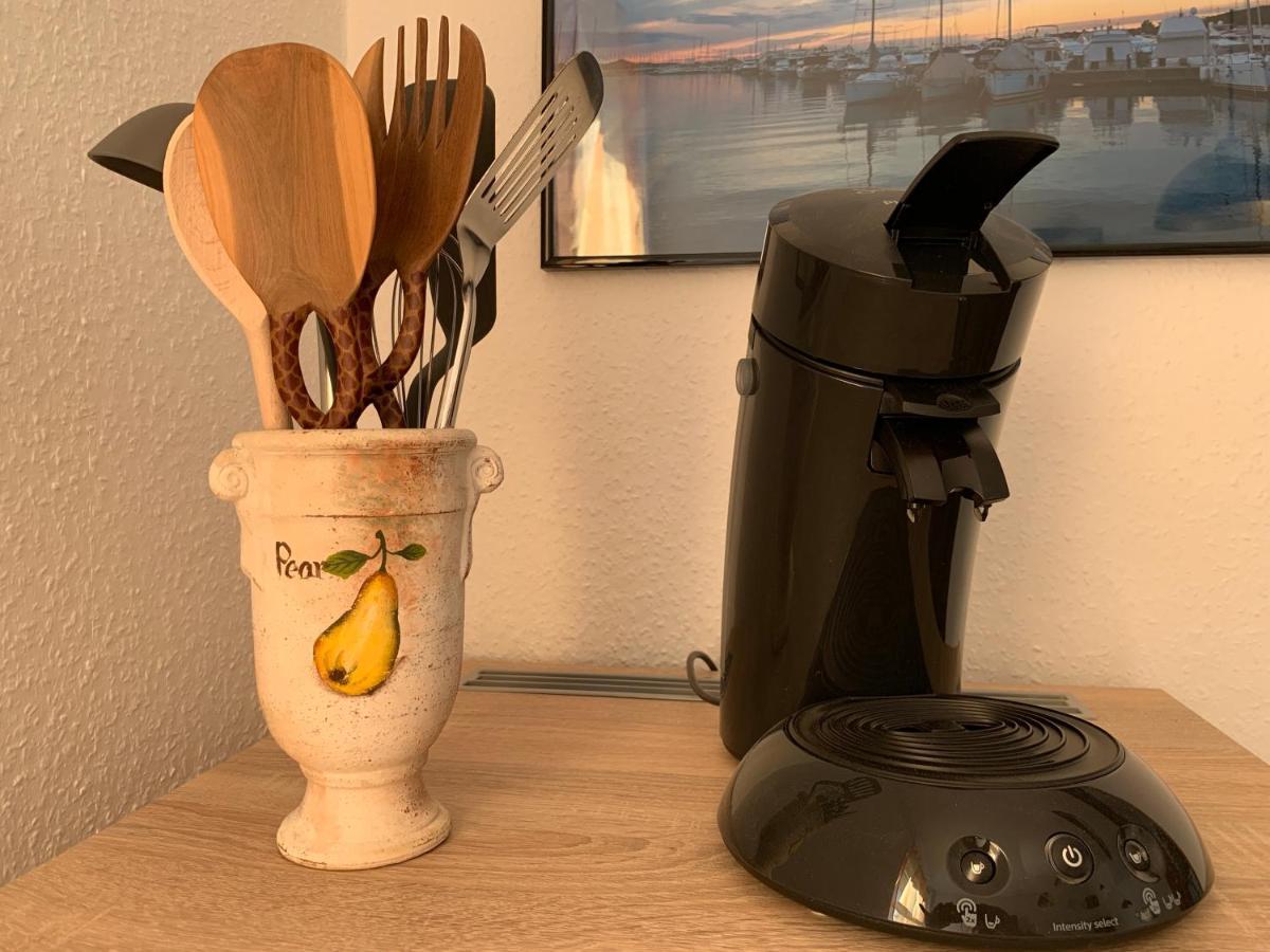 Apartamento Wohnen Mit Vintage-Flair Schwerin  Exterior foto