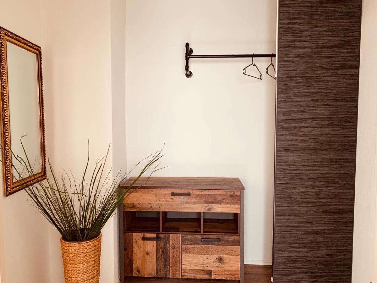 Apartamento Wohnen Mit Vintage-Flair Schwerin  Exterior foto